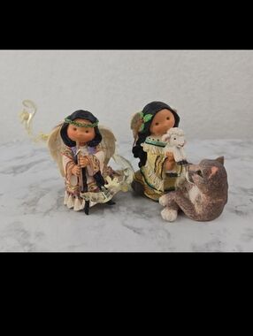 Enesco Figurines Peace Of Feather